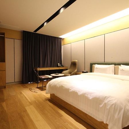 Hotel Eco Stay Jeonju Exterior photo